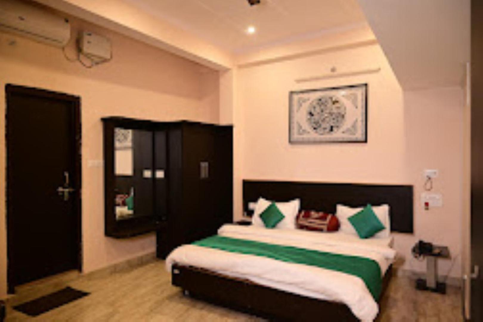 Ap Palace Hotel, Ayodhya Buitenkant foto